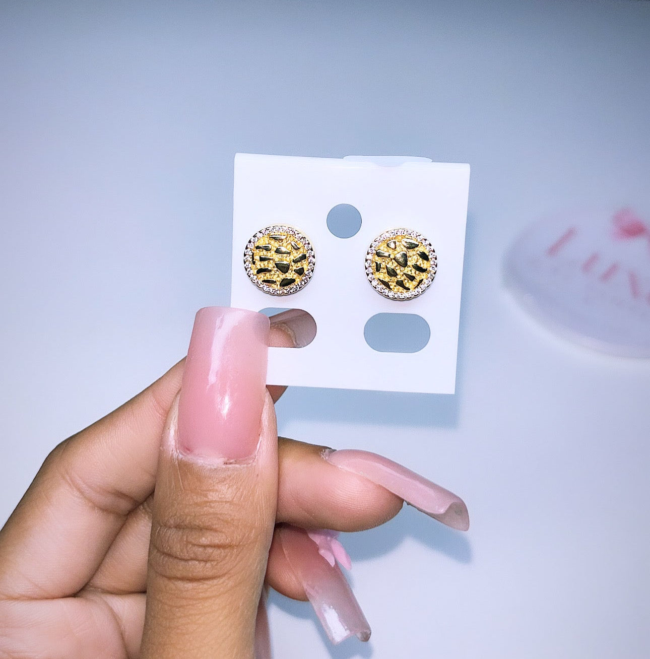 Circle Diamond Nugget Studs