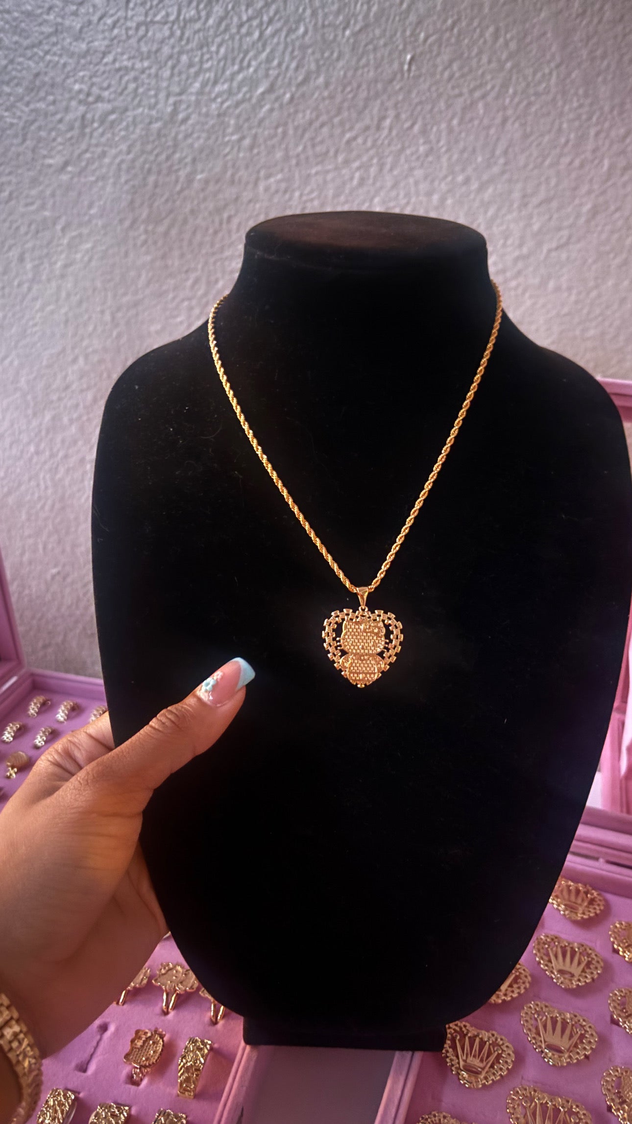 HK Body HRT Necklace